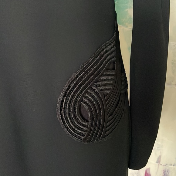 HANEY Black Long Sleeve Cocktail Dress - Picture 4 of 10